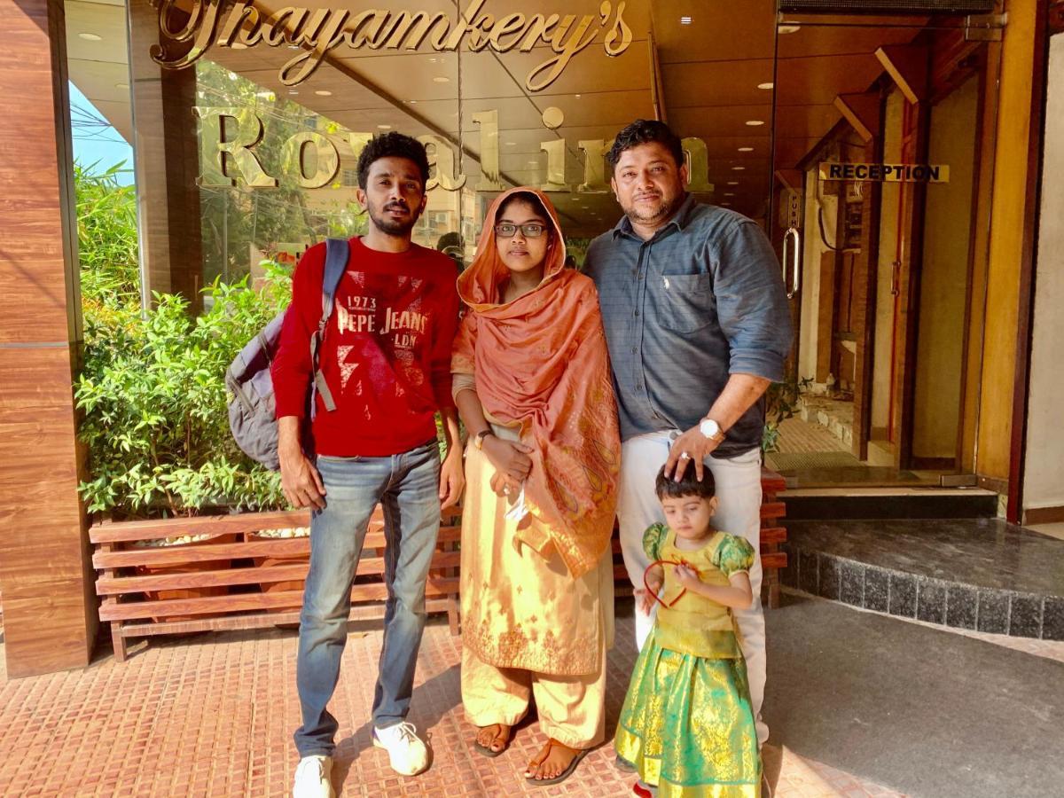 Thayamkery'S Royal Inn Kochi Kültér fotó